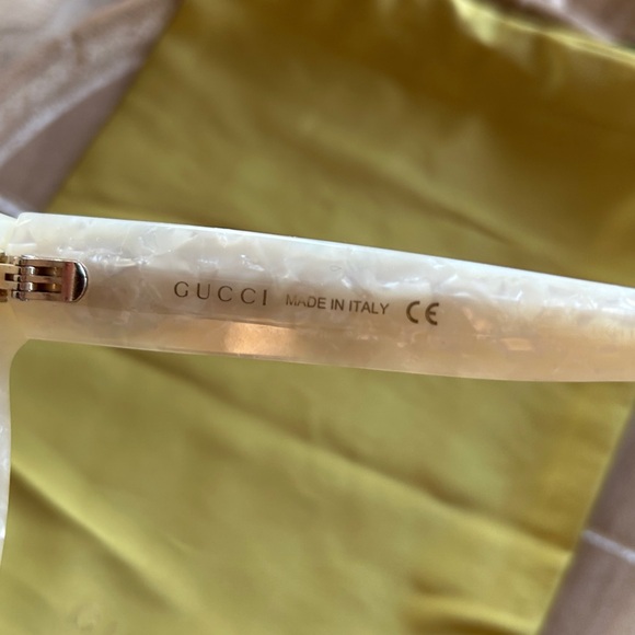 Authentic Gucci Pearl Acetate Star Sunglasses – GG Logo – Made in Italy vintage - Picture 9 of 10